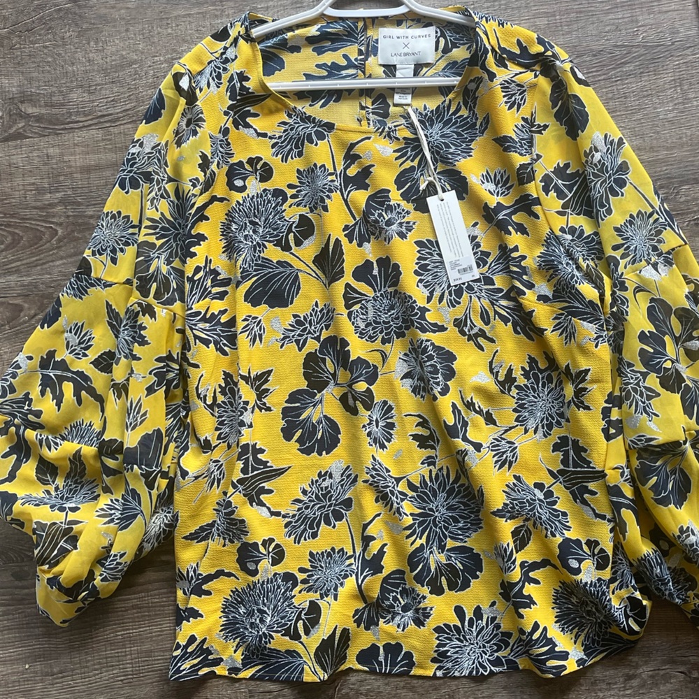 Girl with Curves X Lane Bryant Colab Floral Blouse with Puff Sleeves BNWT
